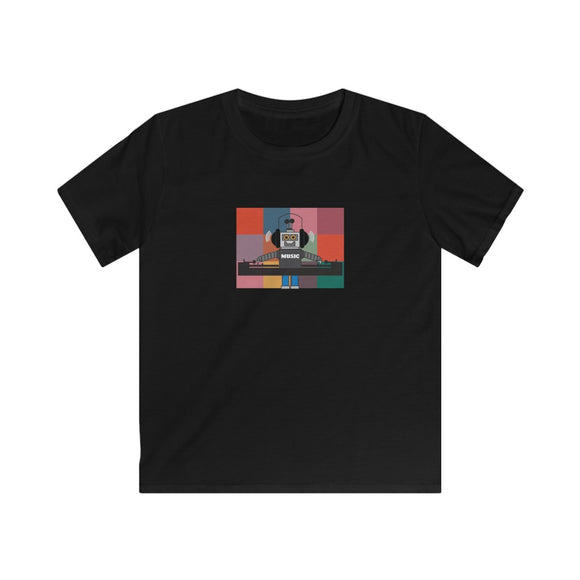 LouliiBot™ Robo DJ  T-Shirt in black